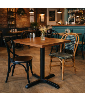 Masă bistro 80x80 cm din lemn masiv reciclat cu picior fontă negru